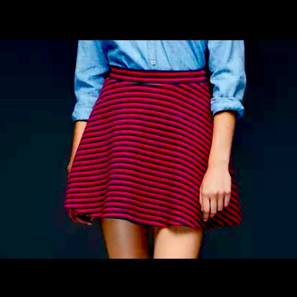 Gap Skirt | Red & Navy Skater Skirt | NWT